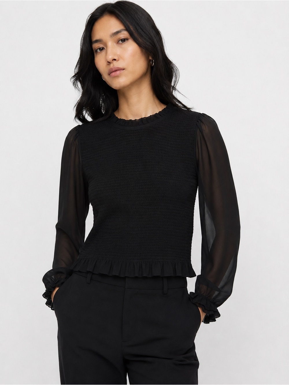 Aritzia Wilfred Smocked Black Prairie Blouse Size Medium